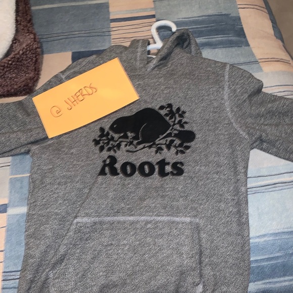 ROOTS HOODIE - Picture 2 of 3
